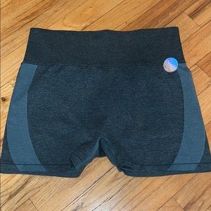 NWT Pink Seamless workout shortie